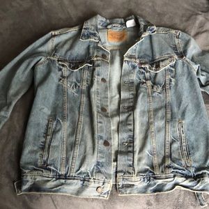 Men’s Levi jean jacket